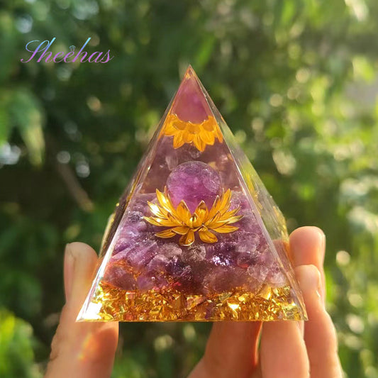Sheehas Natural Crystal Pyramid | Cosmic Energy Resonance × Crystal Healing × Sacred Geometric Aesthetics