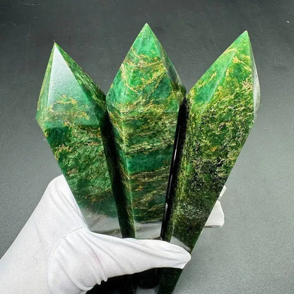 Sheehas Feng Shui Natural Crystal Emerald Scepter - The Sacred Object for Body - Mind Harmony and Energy Initiation ( Height: 5.9" - 6.2") - 我的商店 - 